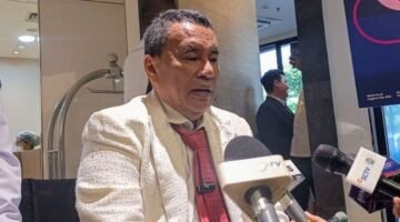 Foto: Pengacara Hotman Paris Hutapea ditemui di RS Medistra, Jakarta Selatan, Kamis (23/7/2026). Hotman memutuskan mundur sebagai pengacara mantan Jaksa Agung Muda Tindak Pidana Khusus (Jampidsus) Febrie Adriansyah. (Dok-KOMPAS.com/HANIFAH SALSABILA)