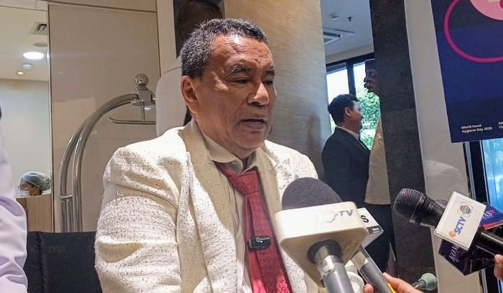 Foto: Pengacara Hotman Paris Hutapea ditemui di RS Medistra, Jakarta Selatan, Kamis (23/7/2026). Hotman memutuskan mundur sebagai pengacara mantan Jaksa Agung Muda Tindak Pidana Khusus (Jampidsus) Febrie Adriansyah. (Dok-KOMPAS.com/HANIFAH SALSABILA)
