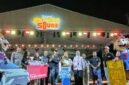 Foto: PT Pembangunan Jaya Ancol Tbk kembali mempertegas komitmennya dalam membangun hubungan jangka panjang dengan para pengunjung melalui penyelenggaraan Undian Ancol Points, sebuah program apresiasi yang ditujukan bagi pelanggan setia yang aktif memanfaatkan layanan loyalty Ancol Points, Senin (27/7/2026). (Dok-Istimewa)