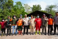 Menteri Koordinator Bidang Politik dan Keamanan (Menko Polkam) Jenderal TNI (Purn) Djamari Chaniago meminta penanganan kebakaran hutan dan lahan (karhutla) di Kabupaten Pulang Pisau, Kalimantan Tengah, dipercepat dengan mengutamakan keselamatan masyarakat dan petugas di lapangan.
