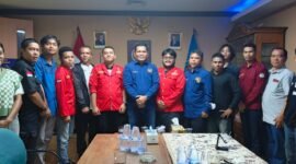 Foto: Kelompok Kerja (Pokja) PWI Wali Kota Jakarta Timur bersama DPC Gerakan Mahasiswa Nasional Indonesia (GMNI) Jakarta Timur menggelar diskusi publik bertajuk 
