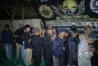 Foto: Sejumlah tokoh dan masyarakat adat Sumedang mengikuti rangkaian kegiatan dalam rangka memperingati Hari Masyarakat Adat Sedunia di Tatar Sumedang, Sabtu (9/8/2026).