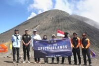 Foto: Mapala UI Jalankan Ekspedisi “Fly The Spice Islands” di Maluku Utara