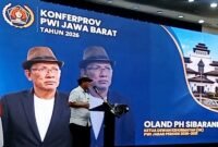 Oland PH Sibarani ketika menyampaikan visi / missinya dalam Konferprov PWI Jabar di Bandung, Rabu (12/8/2026) - Foto: ist.