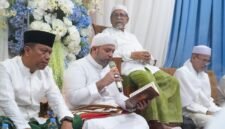 Foto: Wali Kota Administrasi Jakarta Timur Munjirin menghadiri peringatan Maulid Nabi Muhammad SAW 1447 Hijriah di Musala Assaadah, Jalan SMA 14, RT 002/RW 04, Kelurahan Cililitan, Kecamatan Kramat Jati, Jakarta Timur