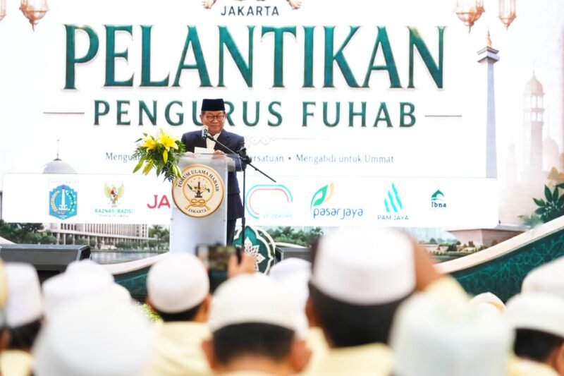 Foto: Gubernur DKI Jakarta Pramono Anung Wibowo menyampaikan sambutan saat pelantikan pengurus Forum Ulama Habaib (FUHAB) Jakarta periode 2026–2031 di Jakarta International Velodrome, Pulogadung, Jakarta Timur, Selasa (18/8/2026).