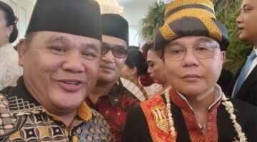 Foto: Bertemu di Istana, Chandra Damopolii Abadikan Momen Bersama Tokoh Nasional