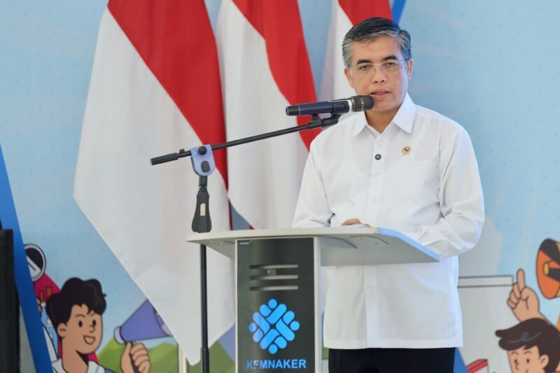 Kementerian Ketenagakerjaan (Kemnaker) melalui Balai Besar Keselamatan dan Kesehatan Kerja (K3) Jakarta menggelar pemeriksaan kesehatan dan konsultasi gratis bagi masyarakat di wilayah Jagakarsa dan Matraman, Jakarta, Kamis (20/8/2026).