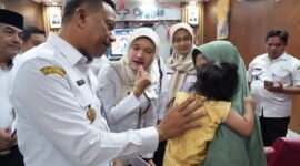 Foto: Munjirin, RSUD Ciracas, Jakarta Timur, operasi bibir sumbing gratis, bibir sumbing, pelayanan kesehatan, kesehatan anak, Smile Train, PERAPI, bakti sosial, Pemkot Jakarta Timur, operasi gratis, HUT Jakarta, layanan kesehatan gratis, kolaborasi kesehatan