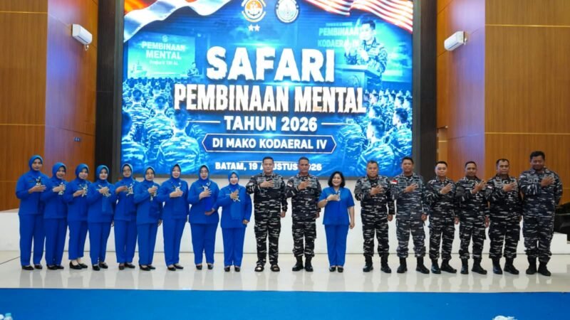 Foto: Jajaran Komando Daerah Angkatan Laut (Kodaeral) IV bersama Jalasenastri mengikuti Safari Pembinaan Mental Tahun Anggaran 2026 di Mako Kodaeral IV, Batam, Rabu (19/8/2026).