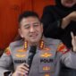 Foto: Kapolres Metro Jakarta Barat Kombes Pol Nasriadi memberikan keterangan kepada awak media terkait pengungkapan sindikat produksi dan peredaran uang palsu di wilayah Jakarta Barat, Senin (24/8/2026).