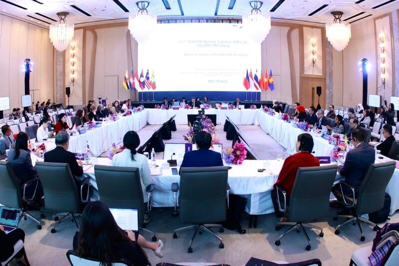 Kementerian Ketenagakerjaan (Kemnaker) mendorong penguatan pedoman kesempatan kerja inklusif di kawasan ASEAN dengan menambahkan indikator yang dapat digunakan untuk mengukur penerapan inklusivitas di tempat kerja.