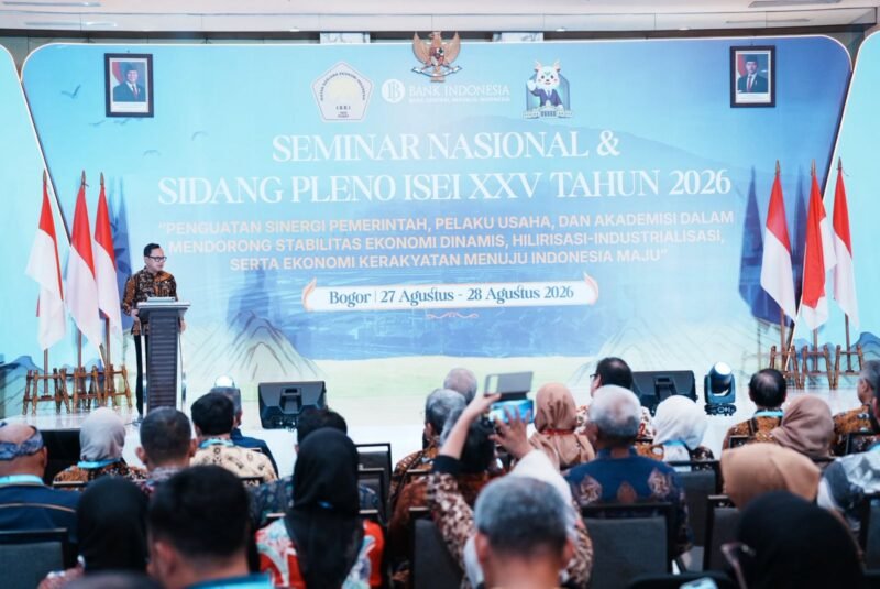 Wakil Menteri Dalam Negeri (Wamendagri) Bima Arya Sugiarto mendorong transformasi penyelenggaraan otonomi daerah agar tidak sekadar berorientasi pada pembagian kewenangan, tetapi juga mampu menciptakan nilai tambah dan memperkuat pusat-pusat pertumbuhan ekonomi baru.
