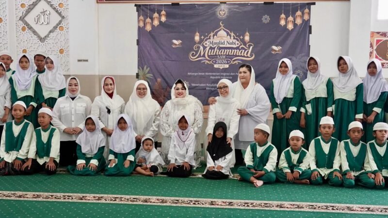 Kementerian Imigrasi dan Pemasyarakatan (Kemenimipas) melibatkan Anak Binaan dari Lembaga Pembinaan Khusus Anak (LPKA) Tangerang dalam berbagai perlombaan tradisional untuk memperingati Hari Ulang Tahun (HUT) ke-81 Kemerdekaan Republik Indonesia.