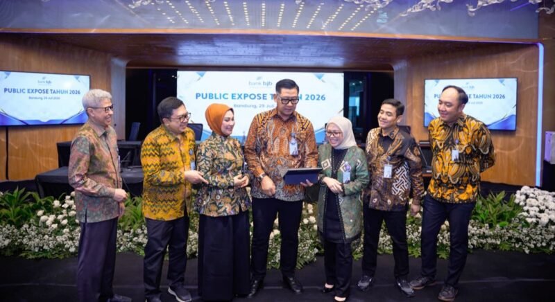 Foto: Public Expose 2026: Jajaran Direksi dan Komisaris bank bjb berdiskusi usai Public Expose Tahun 2026 di Menara bank bjb, Bandung.