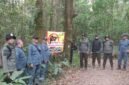 Foto: Perum Perhutani KPH Bandung Utara bersama Balai Penegakan Hukum (Gakkum) Kementerian Kehutanan menggelar patroli gabungan di kawasan BKPH Lembang sebagai upaya mengantisipasi gangguan keamanan hutan.