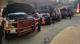Foto: Sejumlah personel Direktorat Pengamanan Objek Vital (Ditpamobvit) Korsabhara Baharkam Polri melakukan pemeriksaan kendaraan dinas dan alat material khusus (almatsus), Selasa (11/8/2026).