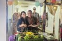 Foto: Ketua PWI DKI Jakarta Kesit Budi Handoyo bersama pengelola Butik Selaras, Musrifah, berfoto usai menghadiri acara grand opening dan tasyakuran Butik Selaras di Koperasi Primer Lemhannas RI, Gedung Panca Gatra, Jalan Kebon Sirih, Jakarta Pusat, Rabu (19/8/2026).