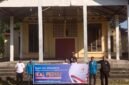 Foto: Sejumlah pengurus dan relawan IKAL Lemhannas RI berfoto bersama di depan Posko IKAL Peduli di Desa Lengkosambi, Kecamatan Ratu Ngada, Nusa Tenggara Timur. Posko tersebut menjadi bagian dari upaya IKAL Lemhannas bersama STIPER Flores Bajawa dalam memberikan bantuan kemanusiaan dan mendukung penanganan warga terdampak gempa Flores.