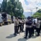 Foto: Anggota kepolisian Polres Jayapura saat mengamankan aksi unjuk rasa (UNRAS) KNPB di Sentani, Jayapura. (Dok: Istimewa)
