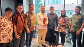 Foto: Audiensi bersama Direktur Film, Musik, dan Seni Kementerian Kebudayaan Republik Indonesia, Irini Dewi Wanti, S.S., M.SP. Delegasi FSPPI dipimpin Ketua Umum Dr. Rizal Djibran dan didampingi Zulfikar, Ivan Wijaya, Rosita S., Awing Lee serta Devri Dahler, Kamis (20/8/2026). (Dok: Istimewa)