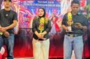 Foto: Juara Harapan 1,2 dan 3 Lomba Karaoke RW. 015, Bidara Cina, Jatinegara, Jakarta Timur. (Dok: Istimewa)