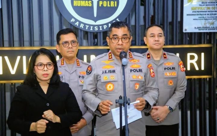 Foto: Kepala Divisi Humas Polri Irjen Pol. Johnny Eddizon Isir. (Dok: Istimewa)