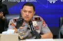 Foto: Wakapolda Riau, Brigjen Hengki Haryadi saat diwawancarai wartawan di Mapolda Riau, Senin (30/3/2026). (Dok: Polda Riau)