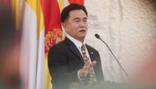 Menteri Koordinator Bidang Hukum, HAM, Imigrasi, dan Pemasyarakatan (Menko Kumham Imipas) Yusril Ihza Mahendra meminta masyarakat menahan diri dan tidak mengambil kesimpulan sepihak terkait kericuhan yang terjadi di kawasan Jalan Pejompongan Raya, Jakarta Pusat, pada Kamis (27/8) malam.