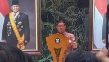 Gubernur DKI Jakarta, Pramono Anung ketika memberikan sambutan dalam acara Anugerah Jurnalistik MH Thamrin - PWI Jaya ke-52. (Foto: hw)