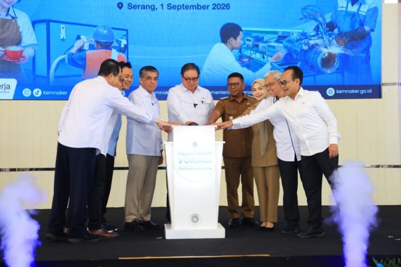 Menteri Koordinator Bidang Politik dan Keamanan (Menko Polkam) Jenderal TNI (Purn.) Djamari Chaniago menyebut ruang digital saat ini telah menjadi medan strategis dalam membentuk opini, pola pikir, hingga karakter masyarakat.