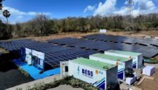 Pemerintah resmi meluncurkan Program Pembangkit Listrik Tenaga Surya (PLTS) 100 gigawatt peak (GWp) sebagai langkah strategis memperkuat ketahanan dan kemandirian energi nasional.