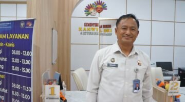 Kantor Wilayah (Kanwil) Pemasyarakatan Daerah Khusus (DK) Jakarta menghadirkan program Kunjungan Anak untuk memberikan kesempatan kepada anak bertemu dengan orang tua mereka yang sedang menjalani masa pidana.