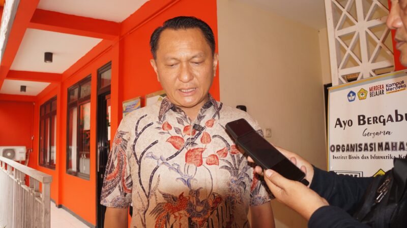Institut Bisnis dan Informatika (IBI) Kosgoro 1957 (IBI-K57) menggelar Dialog Nasional Energi Baru Terbarukan (EBT) Series Pertama bertema “Bersinergi Membangun Masa Depan Energi Indonesia yang Mandiri, Adil, dan Berkelanjutan”, Kamis (10/9/2026), di Graha Kampus IBI-K57.