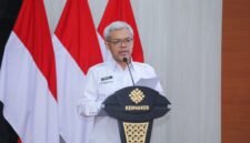 Sebanyak 81.171 lowongan kerja masih aktif dan dapat dilamar melalui Karirhub Kementerian Ketenagakerjaan (Kemnaker) per 4 September 2026.
Lowongan tersebut tersebar di 32.086 perusahaan. Angka itu merupakan lowongan yang masih terbuka untuk dilamar, bukan keseluruhan lowongan yang tercatat dalam sistem Karirhub.