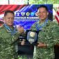 Foto; Komandan Komando Daerah Angkatan Laut (Dankodaeral) IV Laksamana Muda TNI Berkat Widjanarko menerima cendera mata berupa plakat dari Laksdya TNI Agus Hariadi dalam kegiatan Diskusi Strategis Keamanan Laut Tahun 2026 di Walking Drum Ancol, Jakarta Utara, Rabu (16/9/2026).