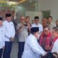 Foto: Ketua Umum Palang Merah Indonesia (PMI) Jusuf Kalla (JK) berbincang bersama jajaran pengurus PMI usai meresmikan gedung baru Markas PMI DKI Jakarta dan Unit Donor Darah (UDD) PMI di Jalan Kramat Raya, Jakarta Pusat, Kamis (17/9/2026).