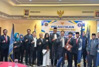Foto: Ketum DePA-RI, TM Luthfi Yazid, usai melantik pengurus DPC DePA-RI Kota Surakarta, Boyolali, Karanganyar, Sragen, Wonogiri dan Kutoharjo.