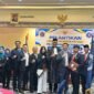 Foto: Ketum DePA-RI, TM Luthfi Yazid, usai melantik pengurus DPC DePA-RI Kota Surakarta, Boyolali, Karanganyar, Sragen, Wonogiri dan Kutoharjo.