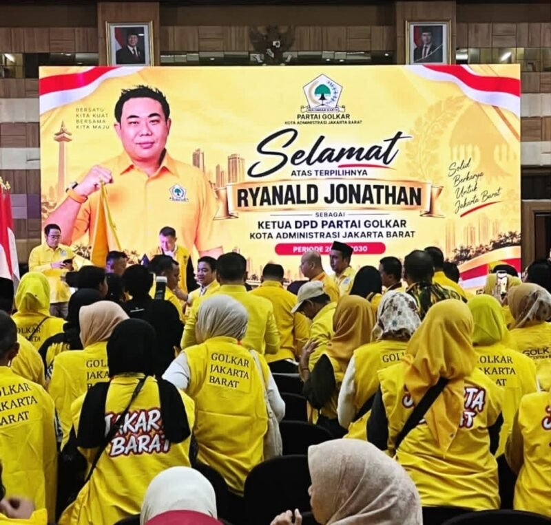 Ryanald Jonathan terpilih sebagai Ketua DPD Partai Golkar Jakarta Barat periode masa bakti 2025–2030, penetapan dilakukan secara aklamasi dalam rangkaian Musda XI DPD Partai Golkar Kota Administrasi Jakarta Barat pada Sabtu, 19 September 2026, di Hotel Grand Tjokro Jakarta.