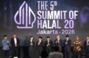 Pemerintah menegaskan jaminan produk halal menjadi bagian penting dalam memberikan perlindungan dan kepastian kepada konsumen, sekaligus memperkuat daya saing produk Indonesia di pasar global.
