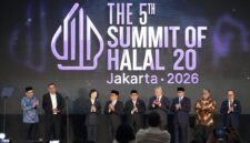Pemerintah menegaskan jaminan produk halal menjadi bagian penting dalam memberikan perlindungan dan kepastian kepada konsumen, sekaligus memperkuat daya saing produk Indonesia di pasar global.