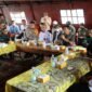 Badan Gizi Nasional (BGN) menghentikan sementara operasional Satuan Pelayanan Pemenuhan Gizi (SPPG) Batang Bawang Bawang, Kabupaten Batang, Jawa Tengah, setelah 219 penerima manfaat Program Makan Bergizi Gratis (MBG) mengalami gangguan kesehatan pada 23 September 2026.