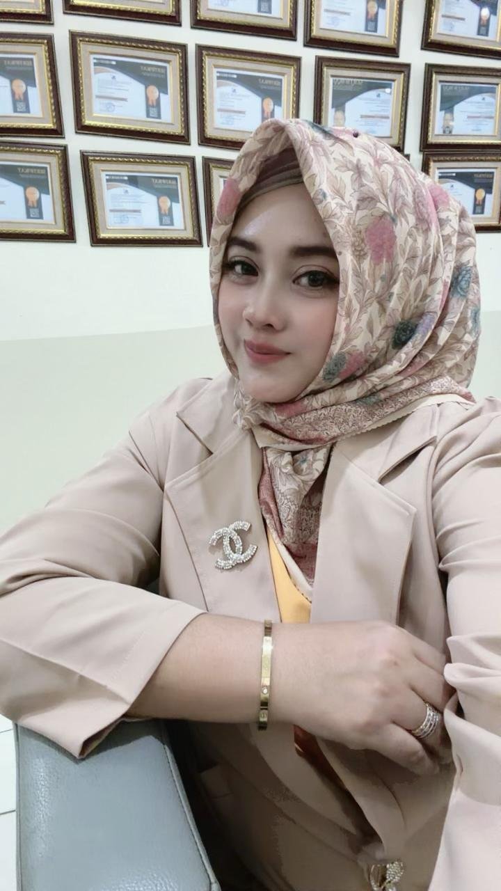 Foto: Praktisi hukum sekaligus Dosen Hukum Perdata Universitas Pamulang, Anak Agung Dewi Utari, S.H., M.H.,