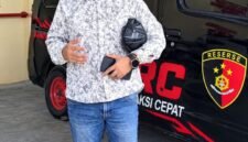 Foto: Didi Lawyer Datangi Polres Sampang, Koordinasikan Dugaan Ancaman terhadap Pelapor.