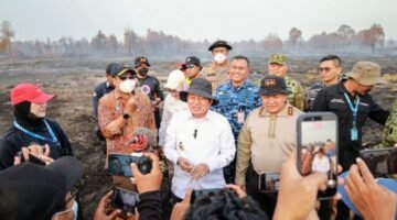 Foto: Polri Bersama Tim Gabungan Gunakan Cara Baru Hadapi Karhutla Gambut. (Dok: Istimewa)