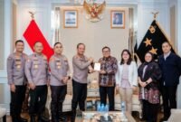 Foto: Kapolda Metro Jaya Komjen Pol. Asep Edi Suheri menerima audiensi jajaran pimpinan DPRD DKI Jakarta di Gedung Promoter Polda Metro Jaya, Selasa (15/9/2026). (Dok: Istimewa)