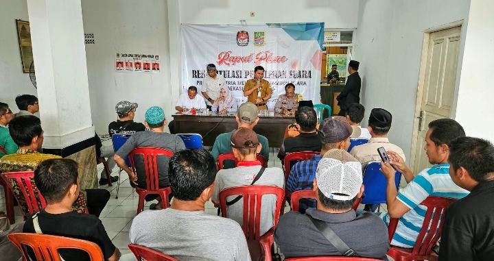 Foto: Seluruh rangkaian Pemilihan Kepala Desa (Pilkades) Serentak 2026 di Kabupaten Bekasi, Jawa Barat, mulai dari pemungutan suara, penghitungan hingga tahapan rapat pleno di tingkat desa, telah rampung. (Istimewa)