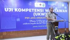 Foto: Wali Kota Administrasi Jakarta Pusat Drs.Arifin M A.P ketika membuka pelaksanaan UKW Angkatan ke-65 PWI Jaya, medio Mei 2026 lalu.