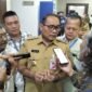 Foto: Wali Kota Jakarta Pusat Arifin memberikan keterangan kepada wartawan usai membuka Uji Kompetensi Wartawan (UKW) Angkatan ke-66 PWI Jaya di Kantor Wali Kota Administrasi Jakarta Pusat, Senin (5/10/2026).